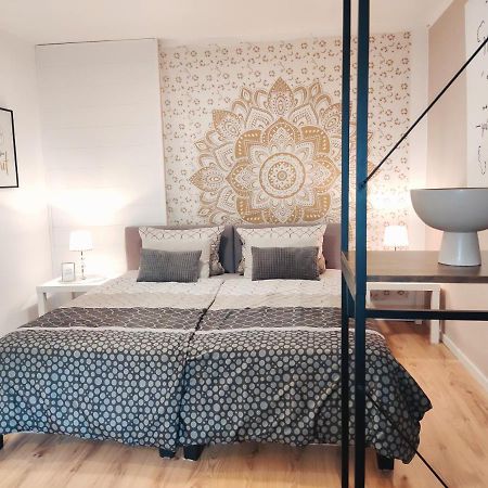 Apartment For Family & Friends Eisingen Екстериор снимка