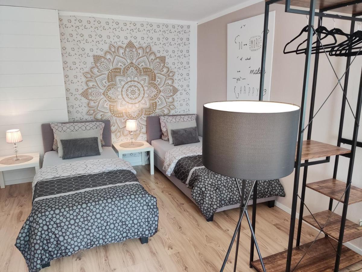 Apartment For Family & Friends Eisingen Екстериор снимка