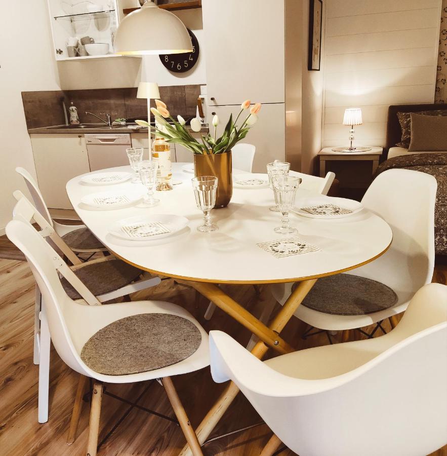 Apartment For Family & Friends Eisingen Екстериор снимка